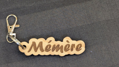 Mémère - Wooden Keychain with Metal Clasp